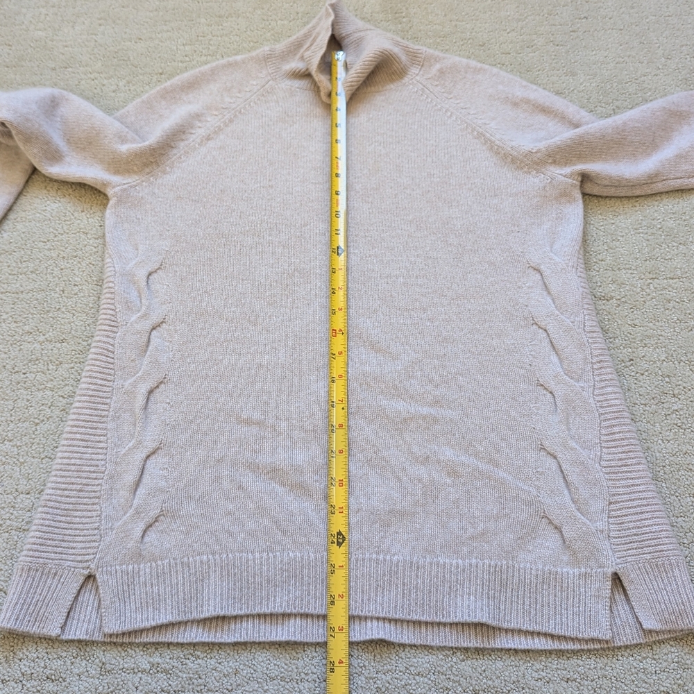 Garnet Hill 100% Cashmere Turtleneck Sweater Womens L Cable Knit Cozy Luxury - Picture 9 of 10